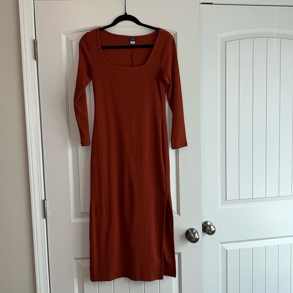 *WORN ONCE* Old Navy Fitted Ribbed Square-Neck Midi Dress [[Burnt Orange]]